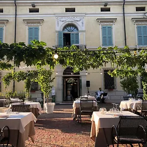 Gasthof Residenza Ottoetti, Mantua